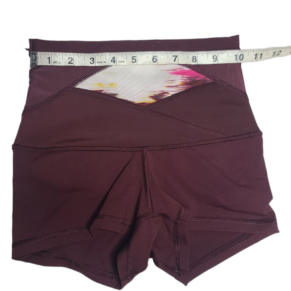 Lululemon Boogie Short (Roll Down) - Picture 7 of 10